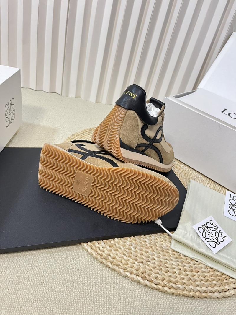 Loewe Sneakers